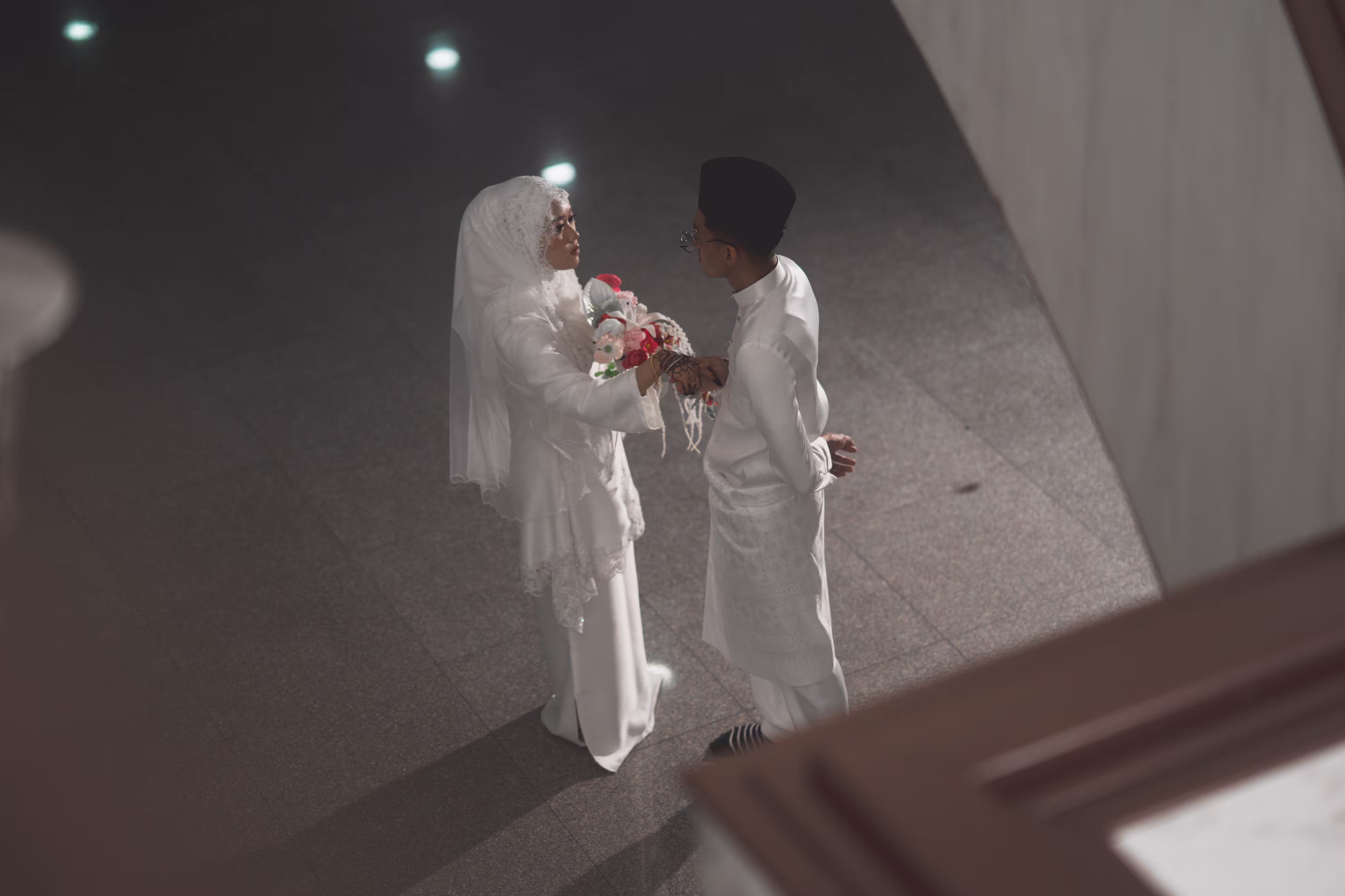 Bersama pasangan